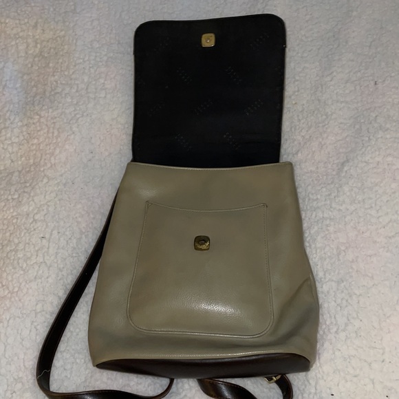 Small leather backpack - Picture 2 of 9